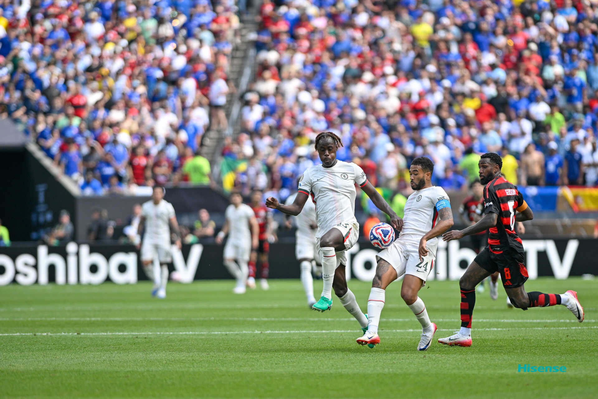 爱游戏网站-切尔西逆转马德里竞技，晋级欧冠四分之一决赛！的简单介绍