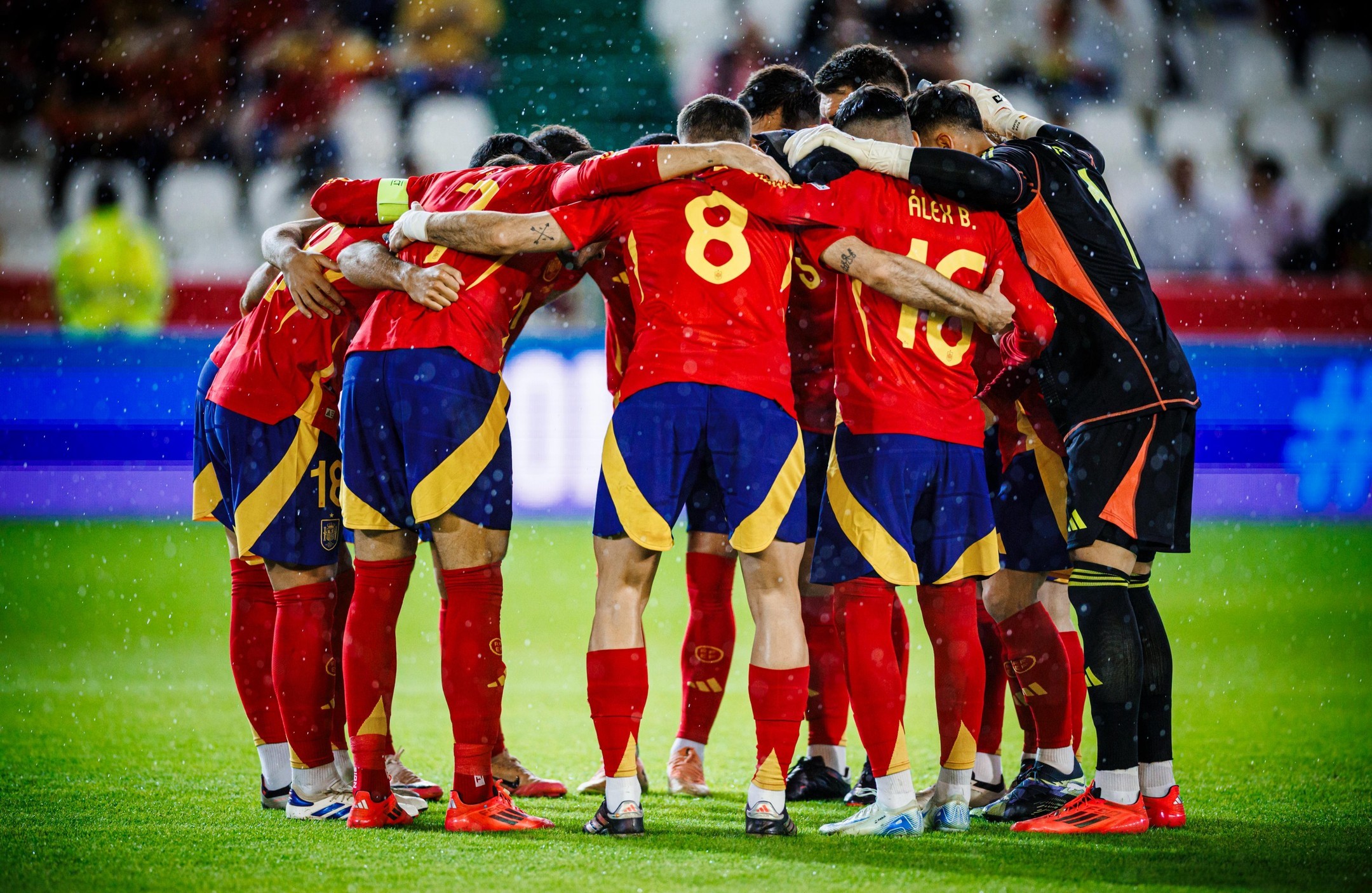 爱游戏投注-包含阿尔巴尼亚队在欧国联比赛中一路高歌的词条