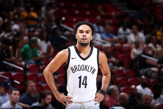 篮网队控卫传言将被交易，球迷齐呼不舍的简单介绍