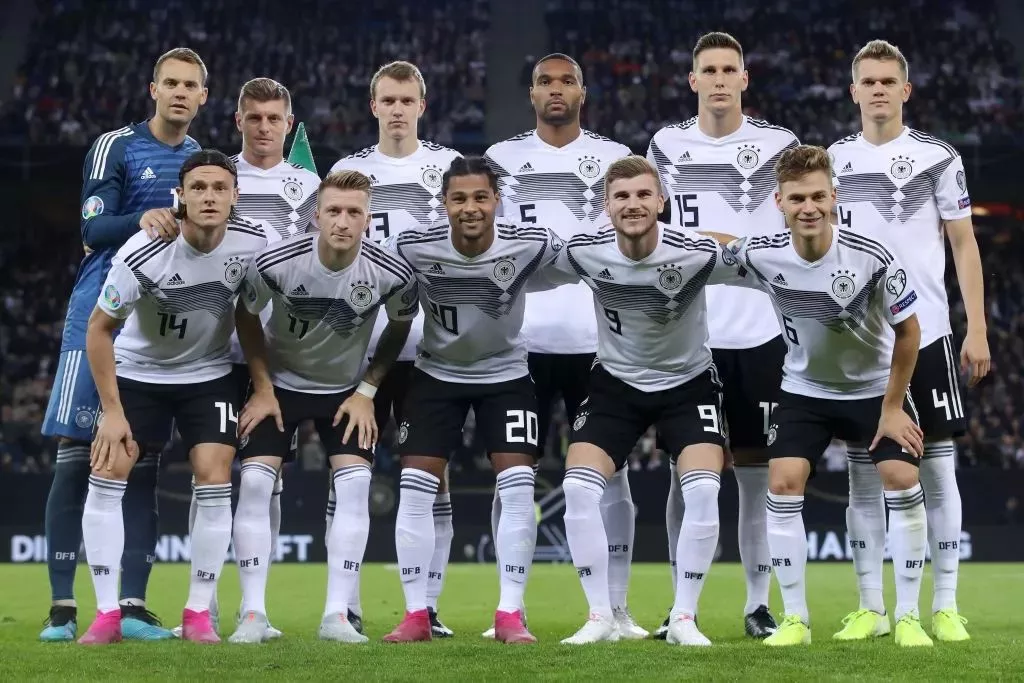 包含欧预赛波澜壮阔场景，强队实力盲盒的词条