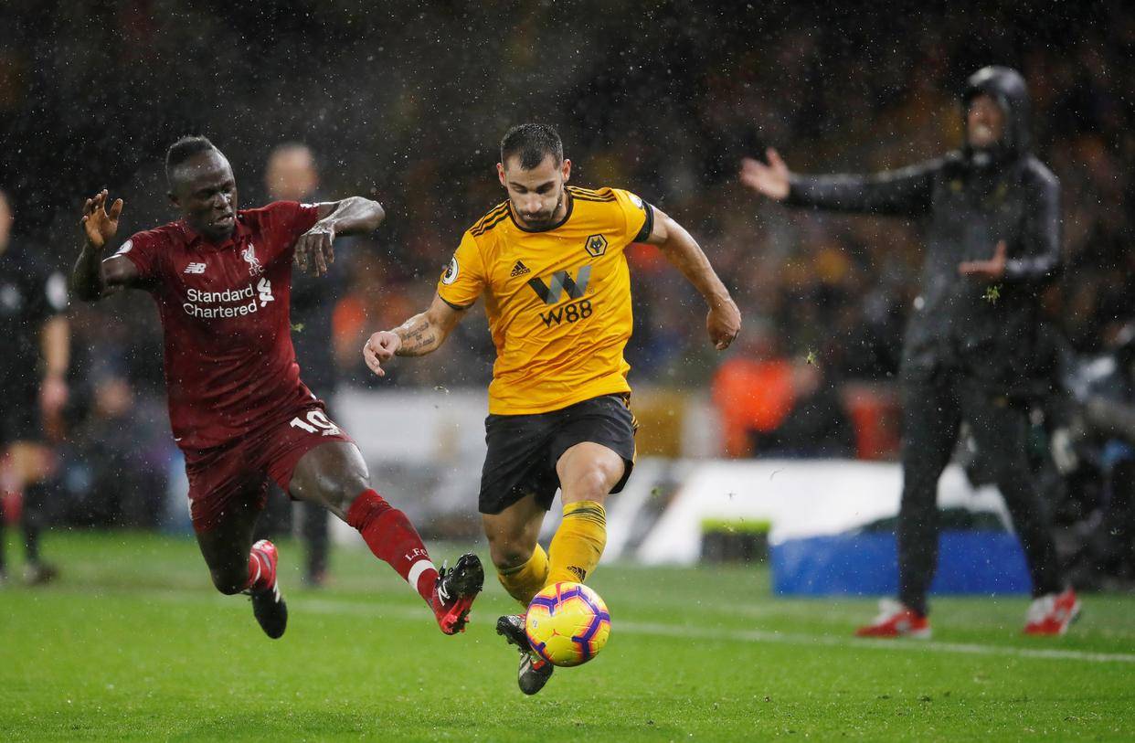 狼队客场惨遭伯恩茅斯击败，保持低迷状态的简单介绍