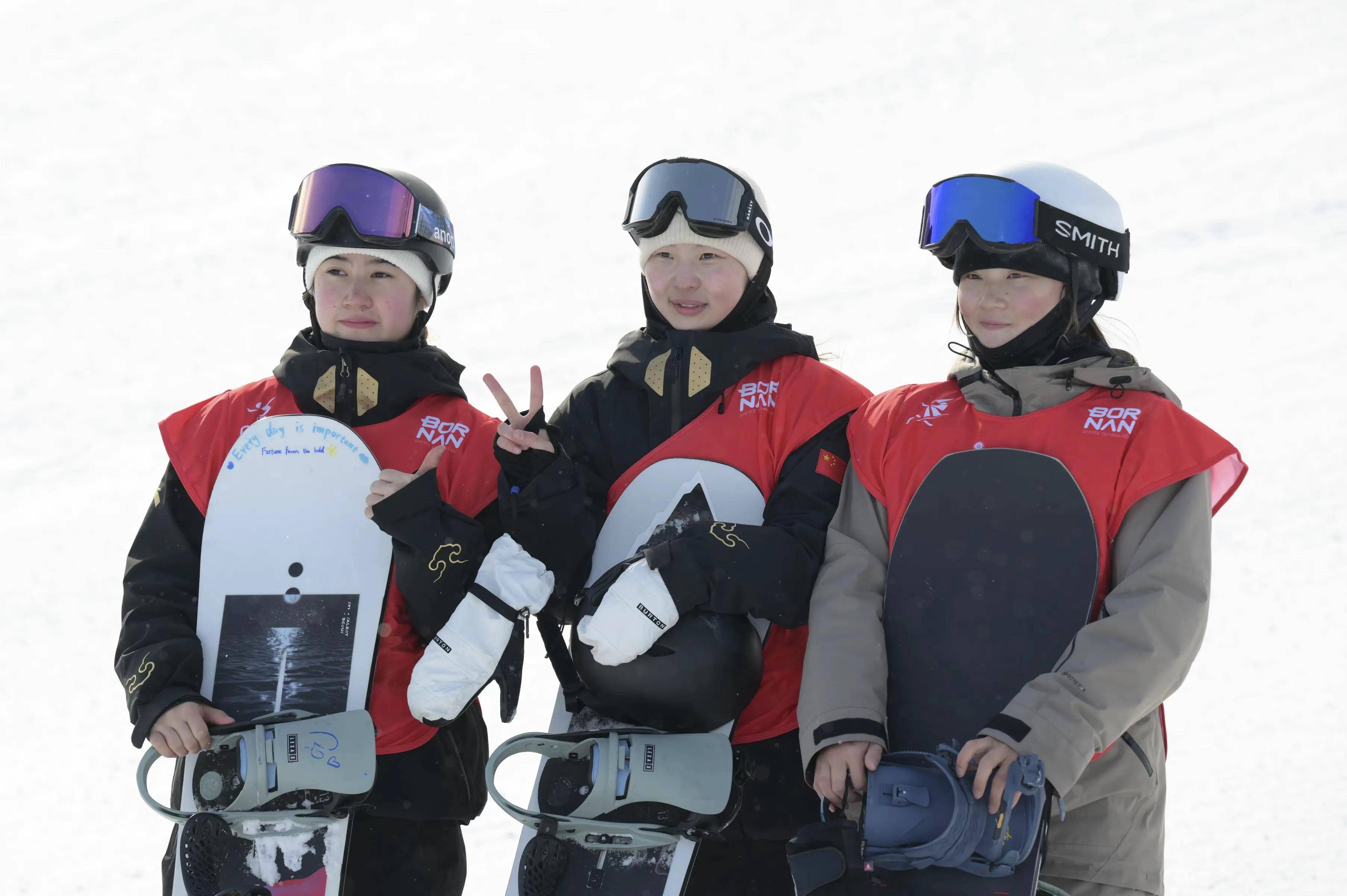 爱游戏官方登录入口-新西兰选手在单板滑雪比赛中实现四连冠