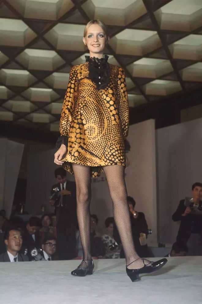 爱游戏官方入口-米林科维奇首秀超模走秀受追捧时尚圈高度期待新作品的简单介绍