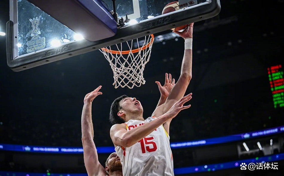 爱游戏竞技-新一轮中国职业篮球联赛的精彩对决