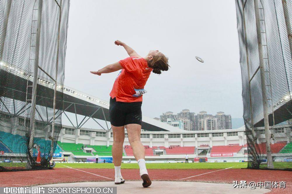 爱游戏投注-波兰田径选手男子铁饼投掷夺冠
