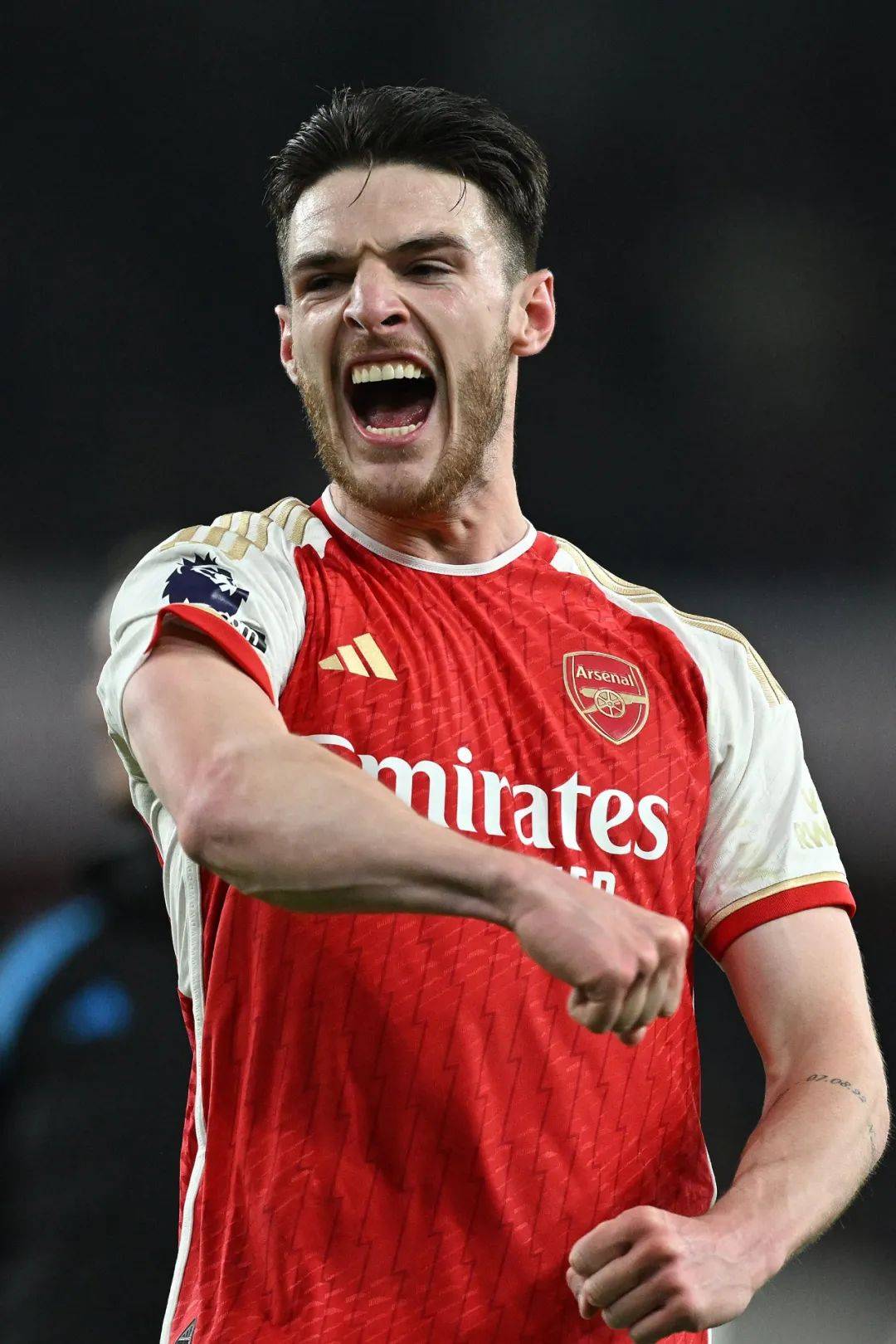 爱游戏官方入口-阿森纳在对决中展现顽强实力