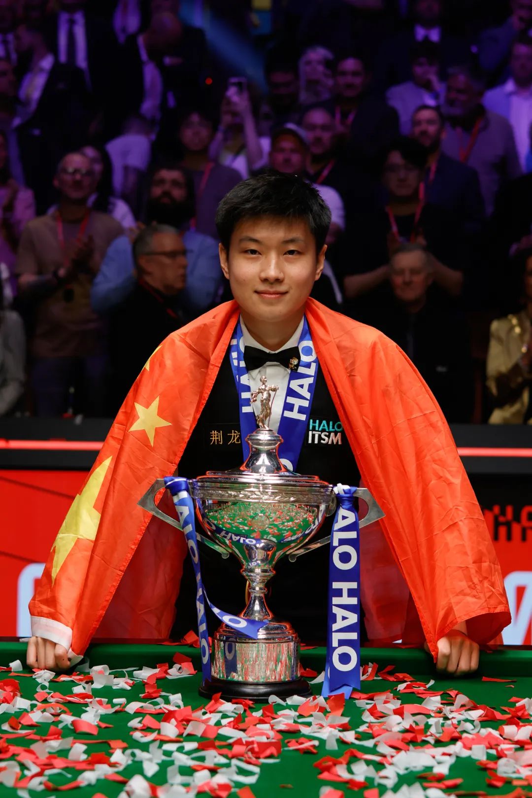 年轻选手逆袭夺冠,惊艳全场 年轻选手逆袭夺冠,惊艳全场