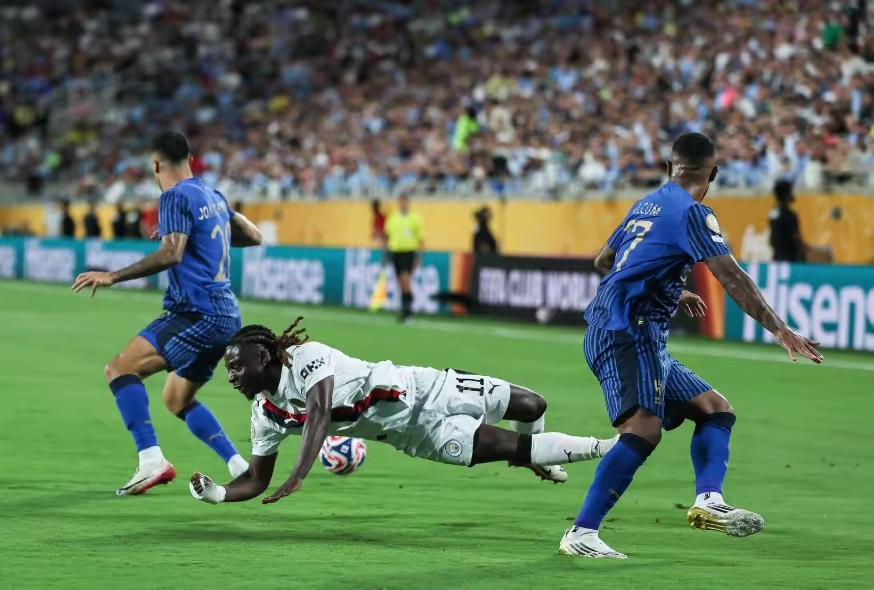 关于世俱杯小组赛战罢,河北华夏幸福晋级淘汰赛的信息 关于世俱杯小组赛战罢,河北华夏幸福晋级淘汰赛的信息