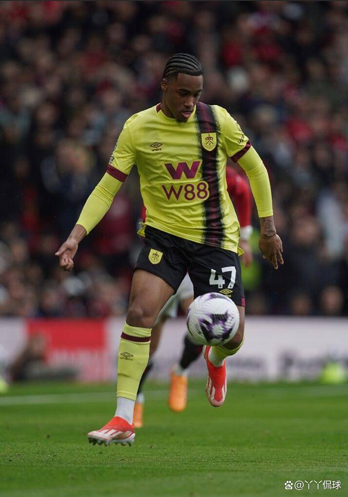 爱游戏投注-伯恩利客场战胜布莱顿，取得宝贵三分的简单介绍